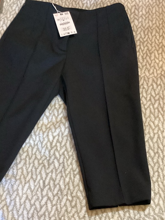 Zara Pants - New Zara Capris Pants